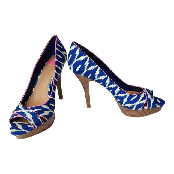 Fergalicious Echo Peep-Toe Ultra High Heel Stiletto Pump Size 10M - Picture 2 of 8